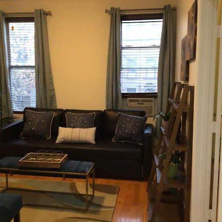 Апартаменты Brownstone Living Нью-Йорк Экстерьер фото