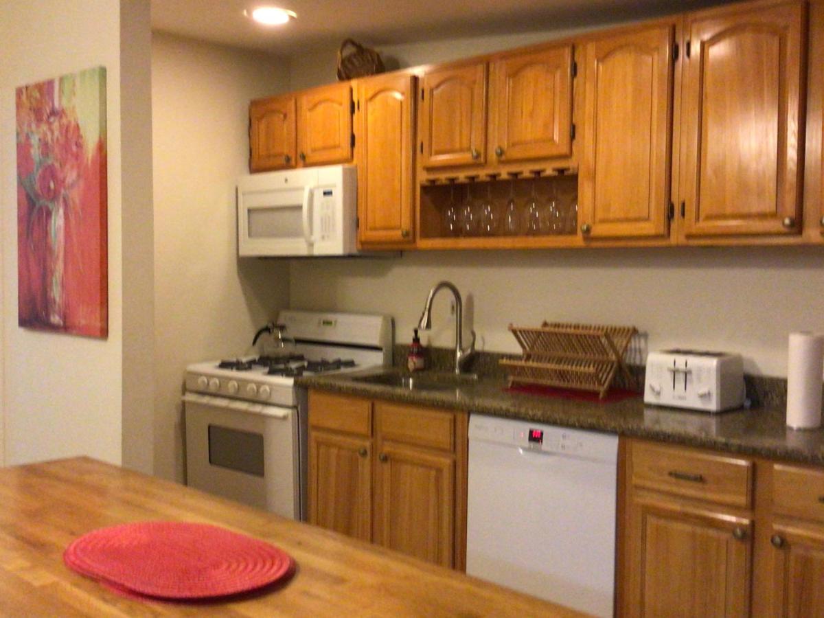 Апартаменты Brownstone Living Нью-Йорк Экстерьер фото